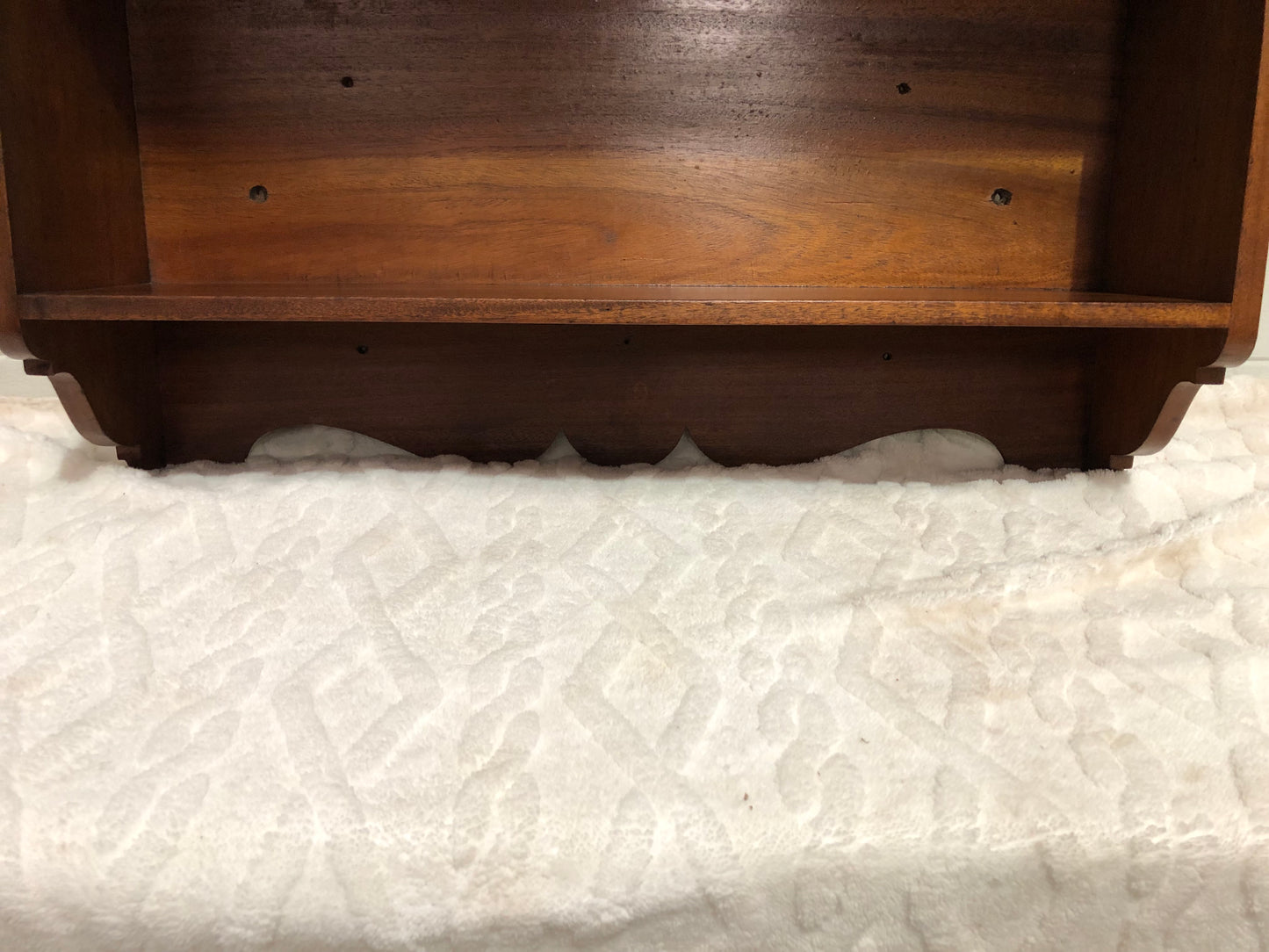 000608....Handsome Vintage Arts And Crafts Mahogany Wall Shelves