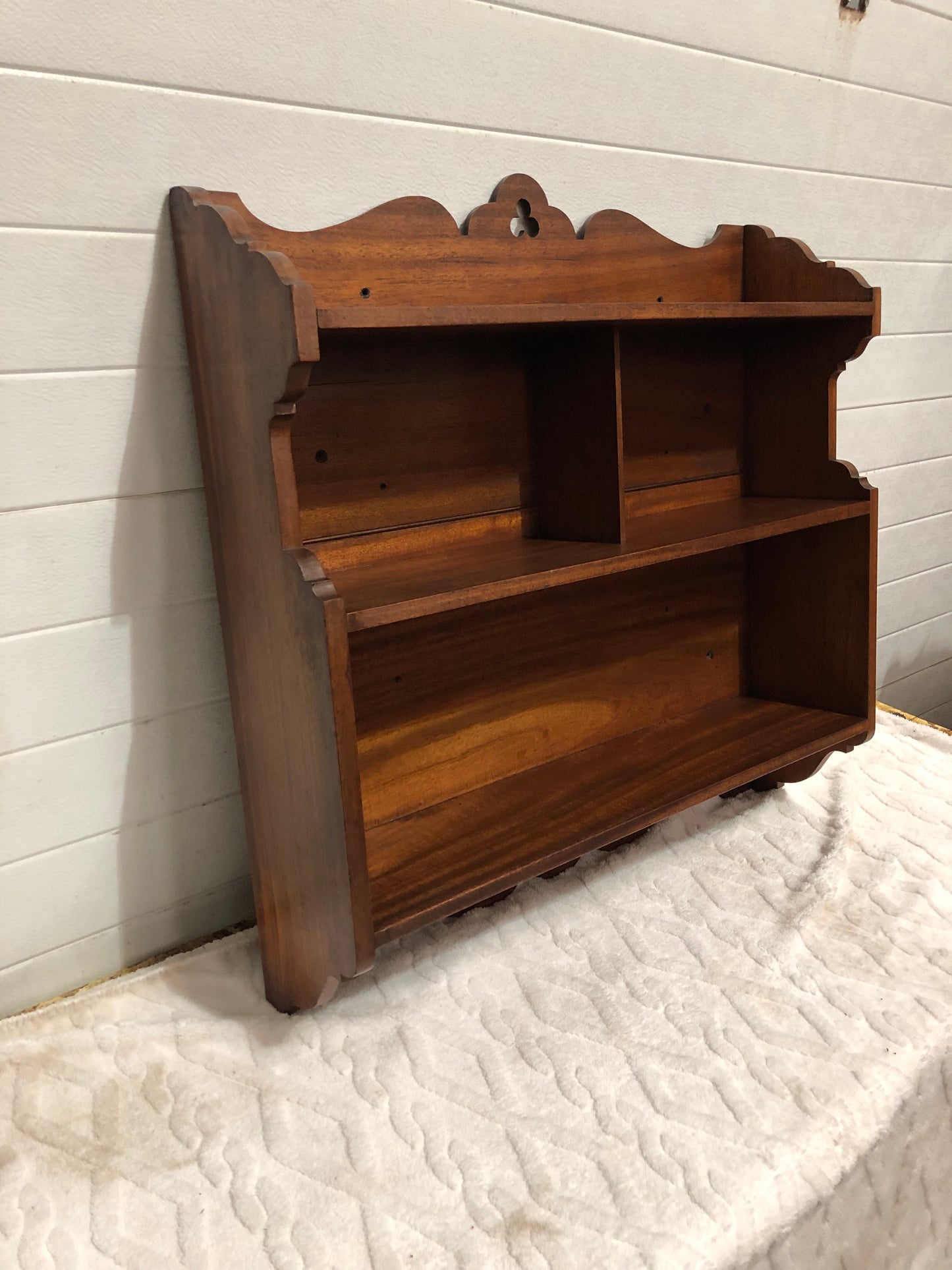 000608....Handsome Vintage Arts And Crafts Mahogany Wall Shelves