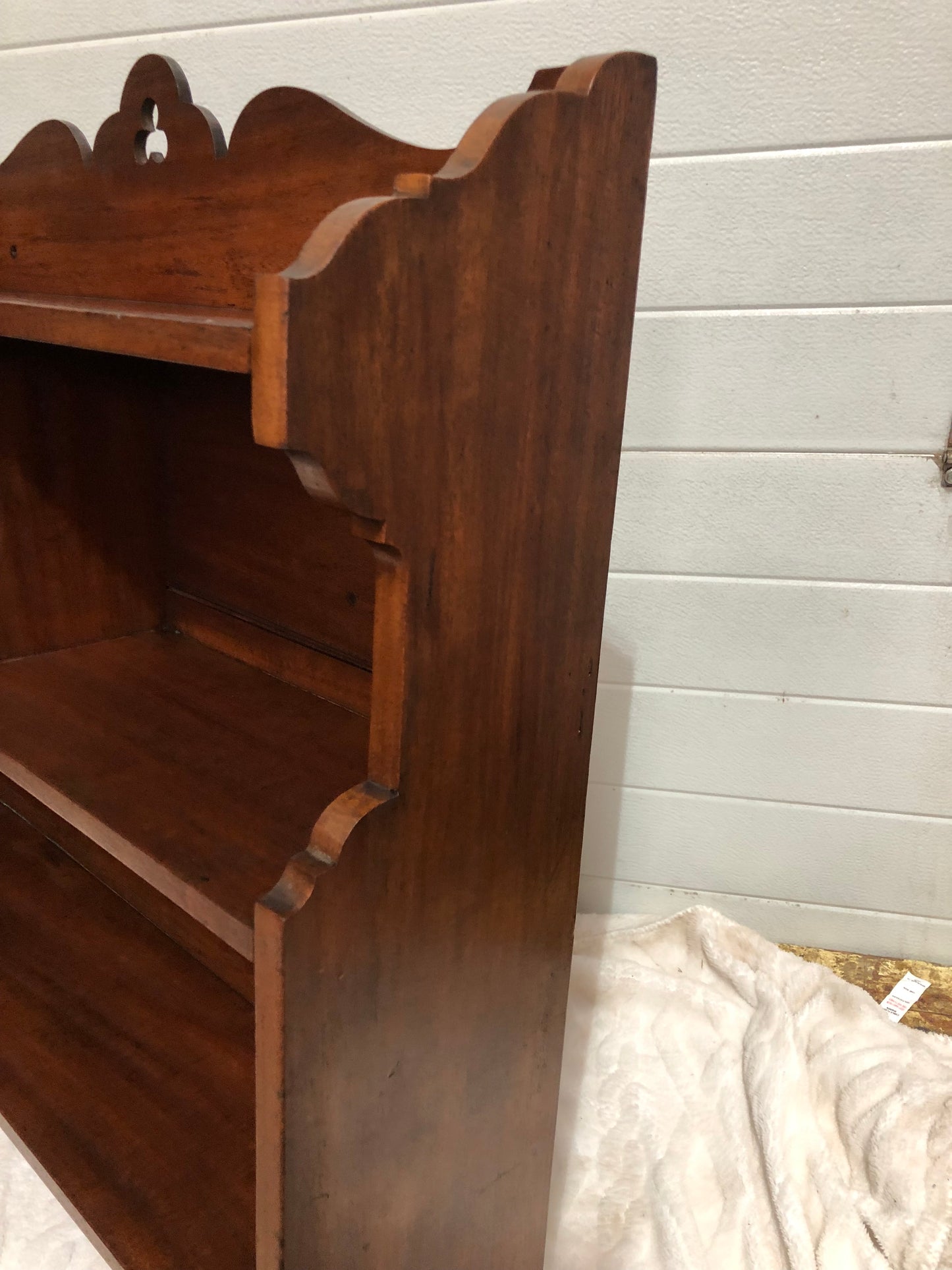 000608....Handsome Vintage Arts And Crafts Mahogany Wall Shelves