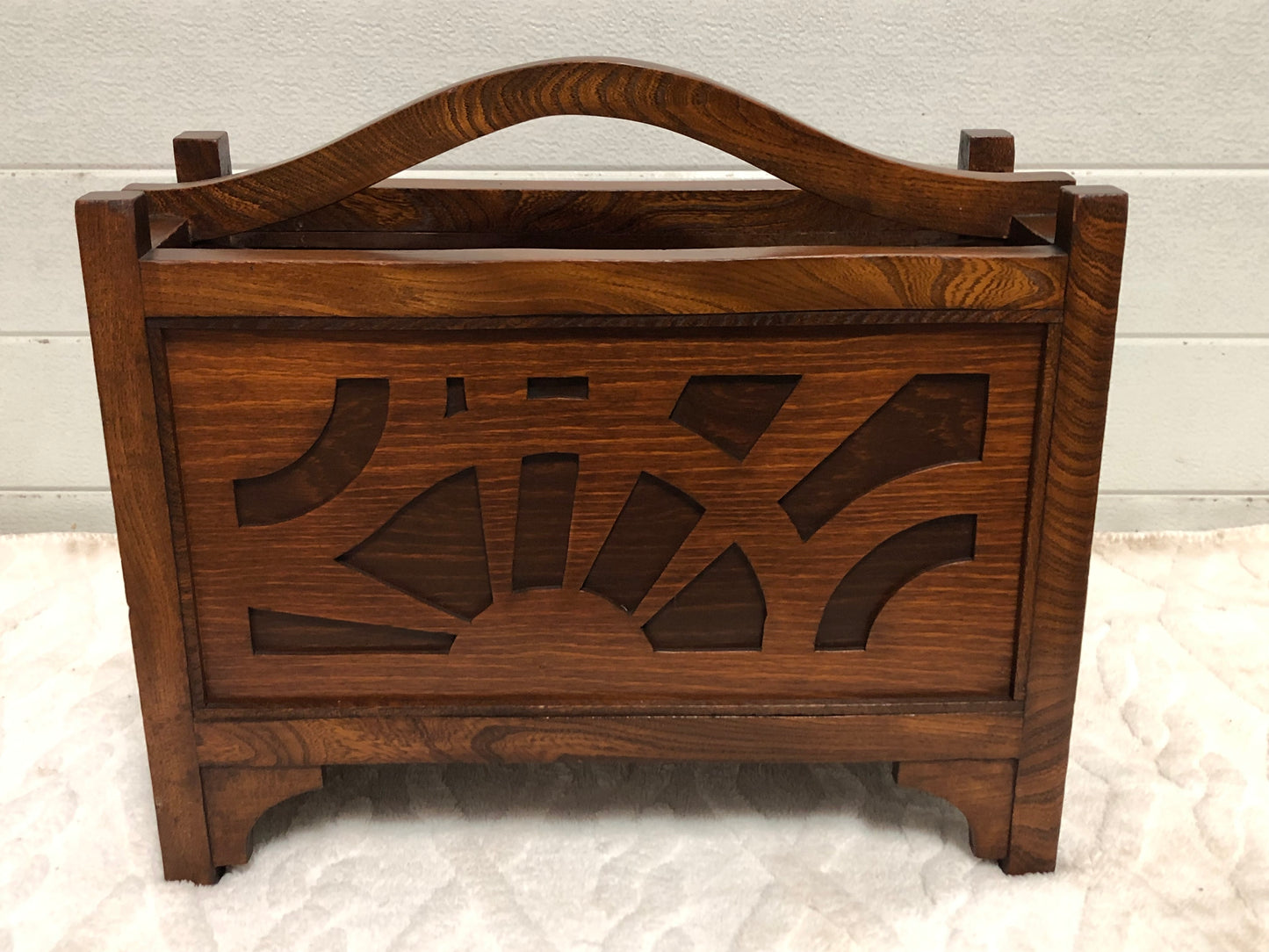 000607....Handsome Art Deco Magazine/Record Rack