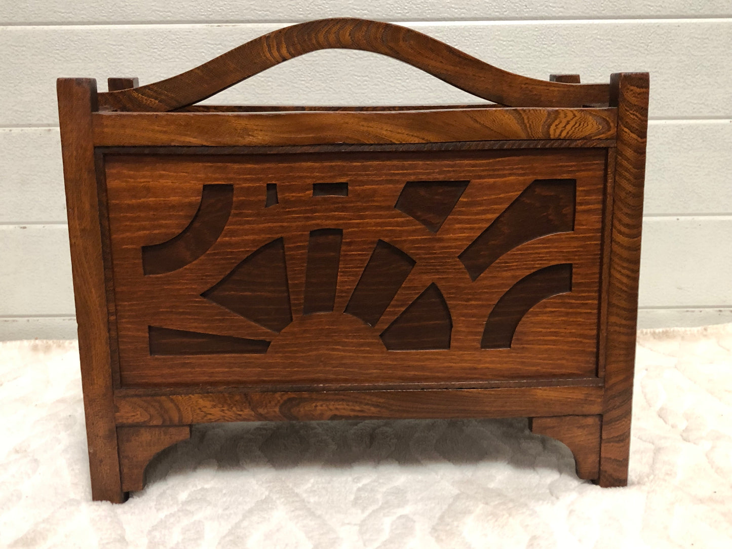 000607....Handsome Art Deco Magazine/Record Rack