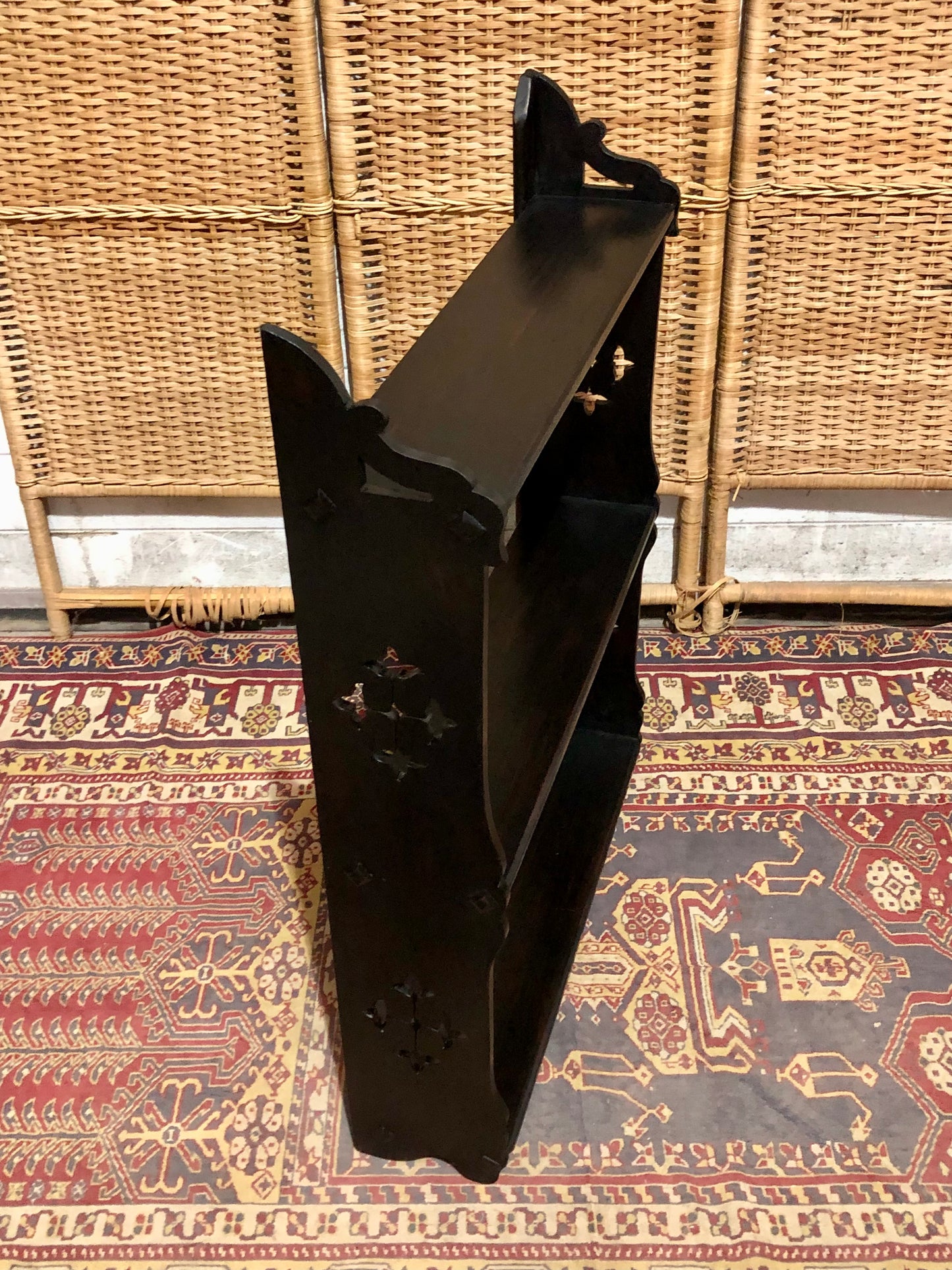 000600....Handsome Set Of Arts And Crafts Style Shelves