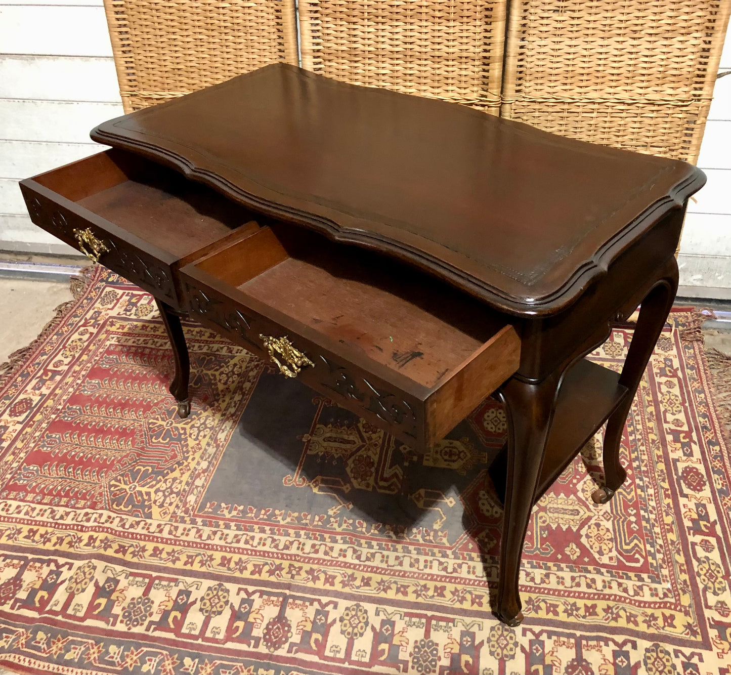 000598....Handsome Antique Mahogany Writing/Hall Table