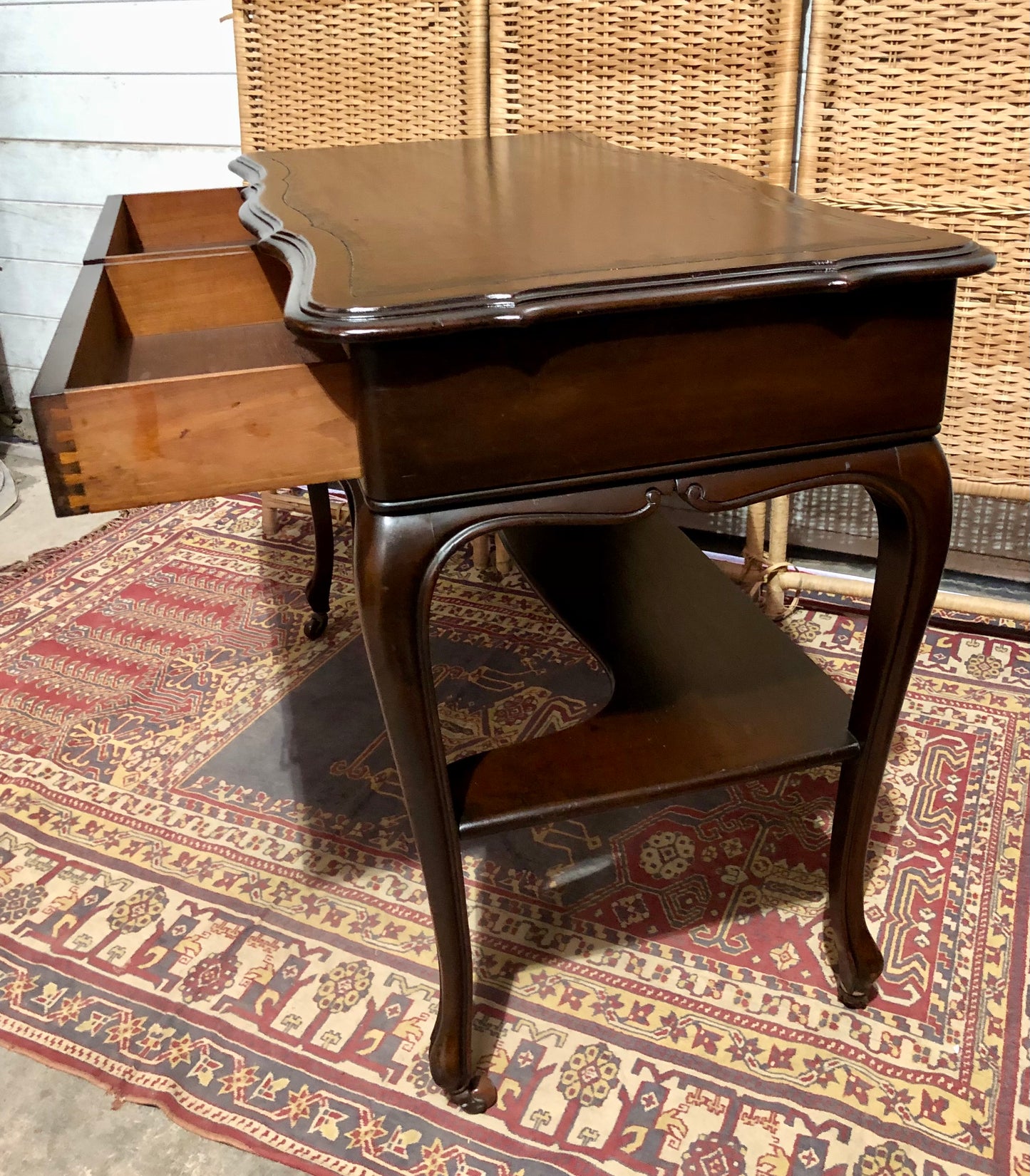 000598....Handsome Antique Mahogany Writing/Hall Table