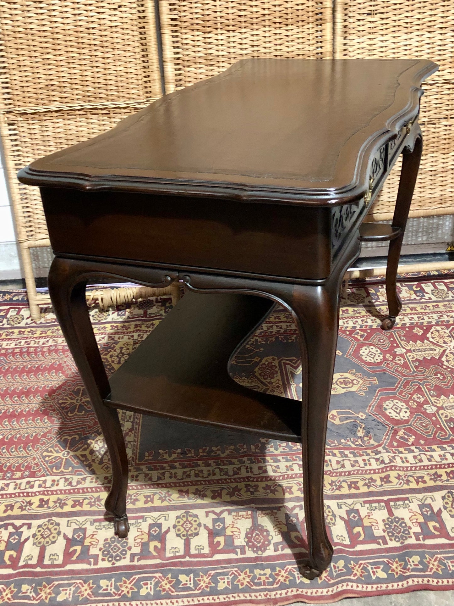 000598....Handsome Antique Mahogany Writing/Hall Table