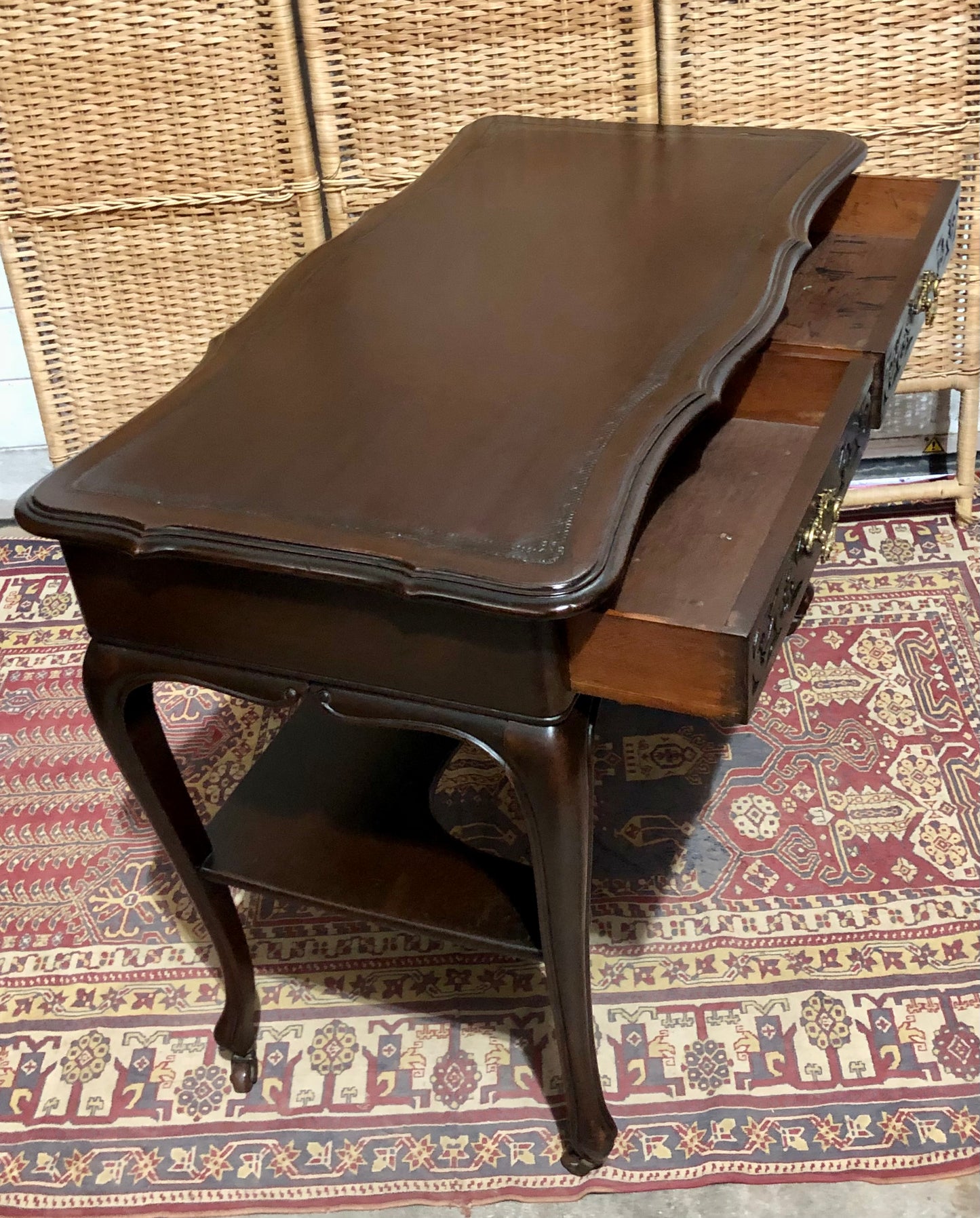 000598....Handsome Antique Mahogany Writing/Hall Table