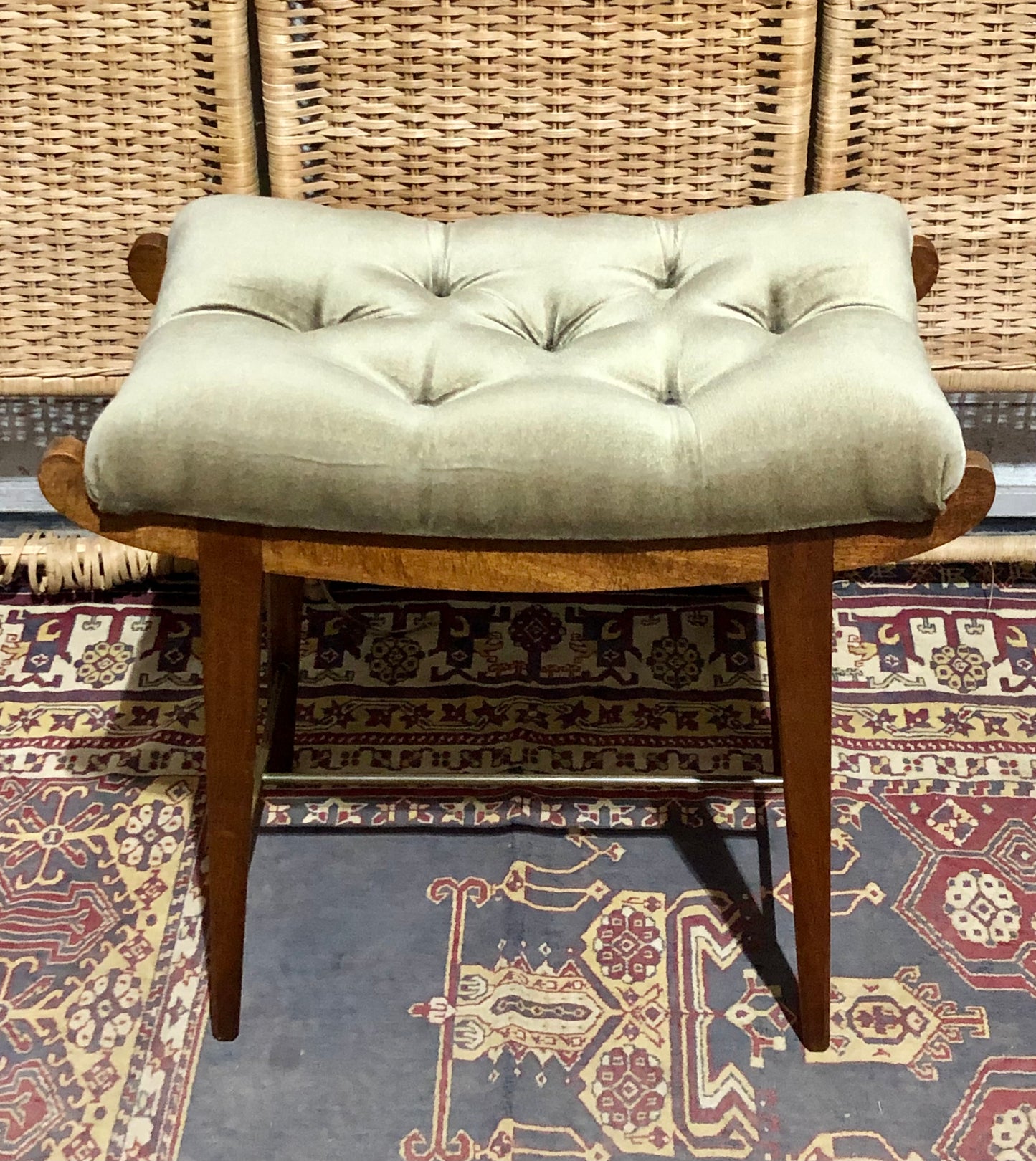 000589....Handsome Retro Teak Stool