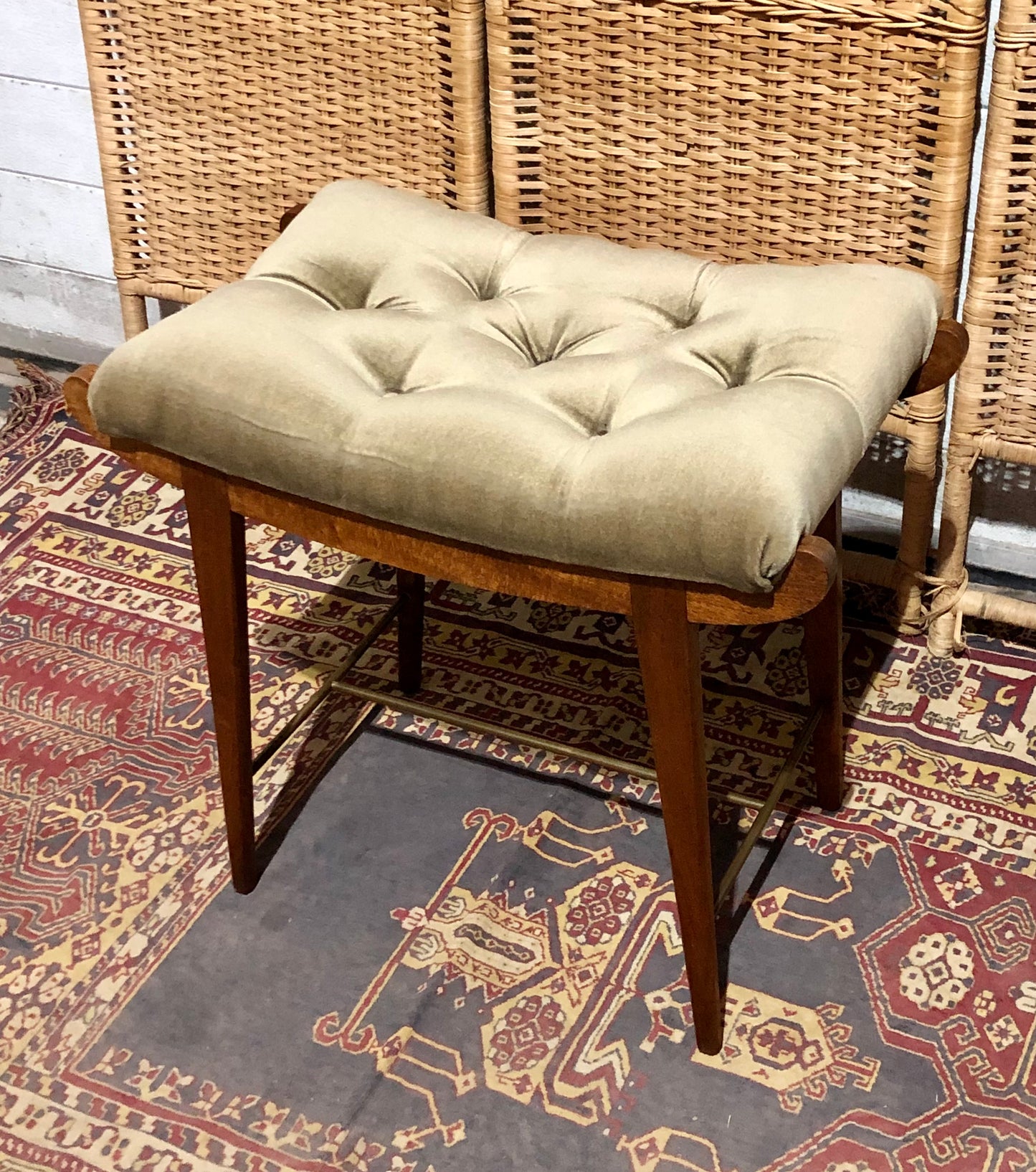 000589....Handsome Retro Teak Stool