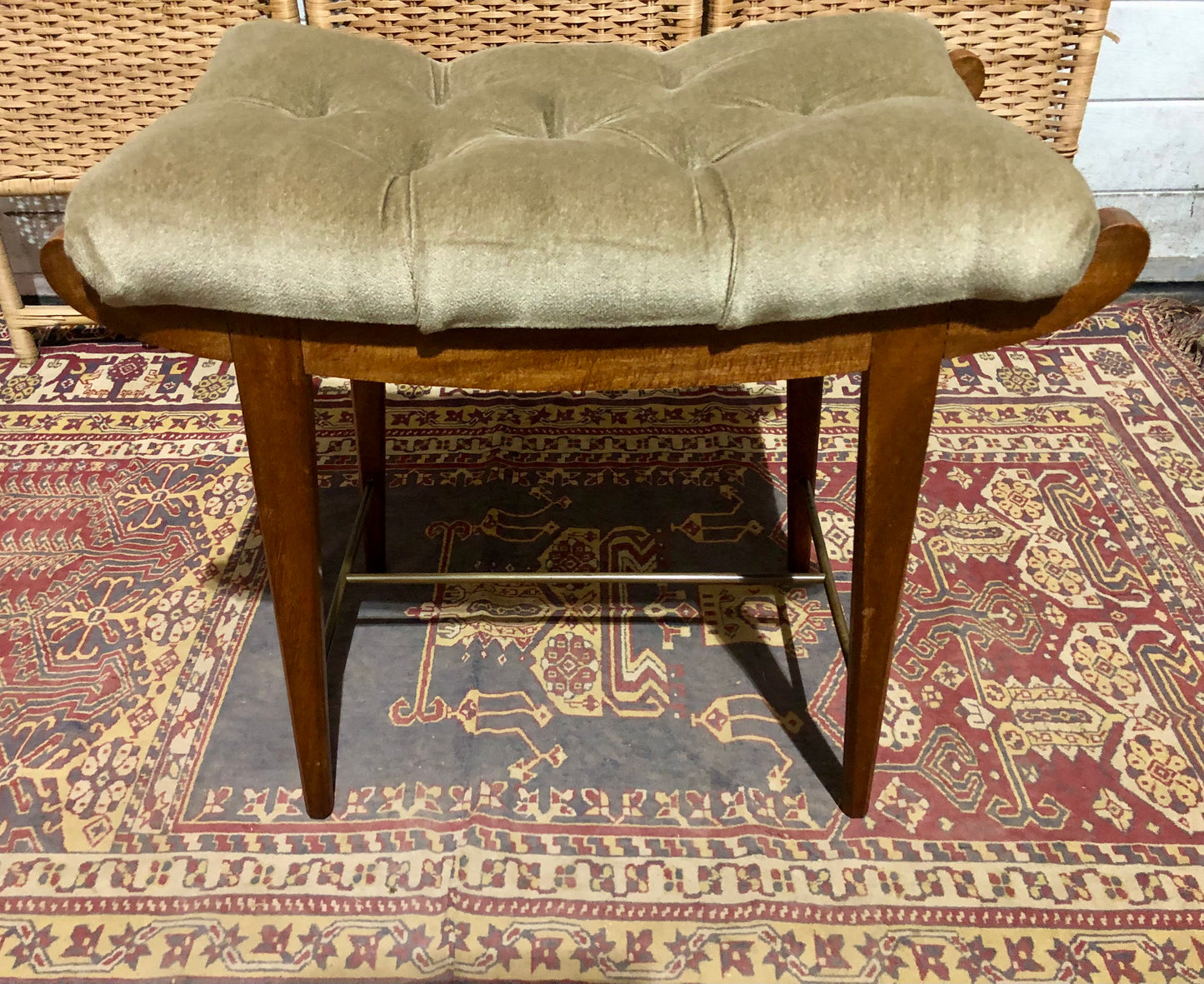 000589....Handsome Retro Teak Stool