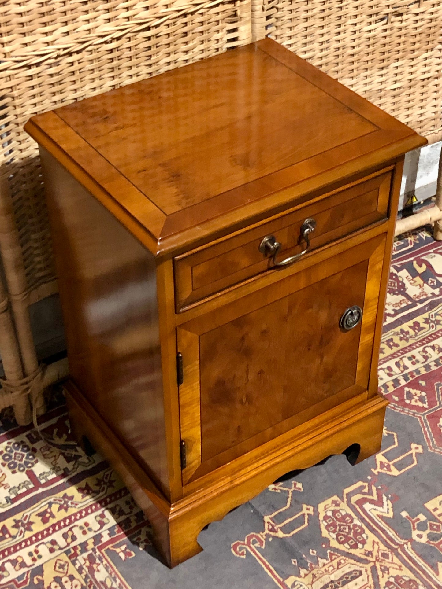 000587....Handsome Pair Of Vintage Yew Bedside Tables