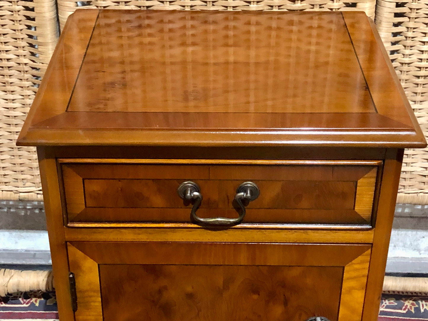 000587....Handsome Pair Of Vintage Yew Bedside Tables