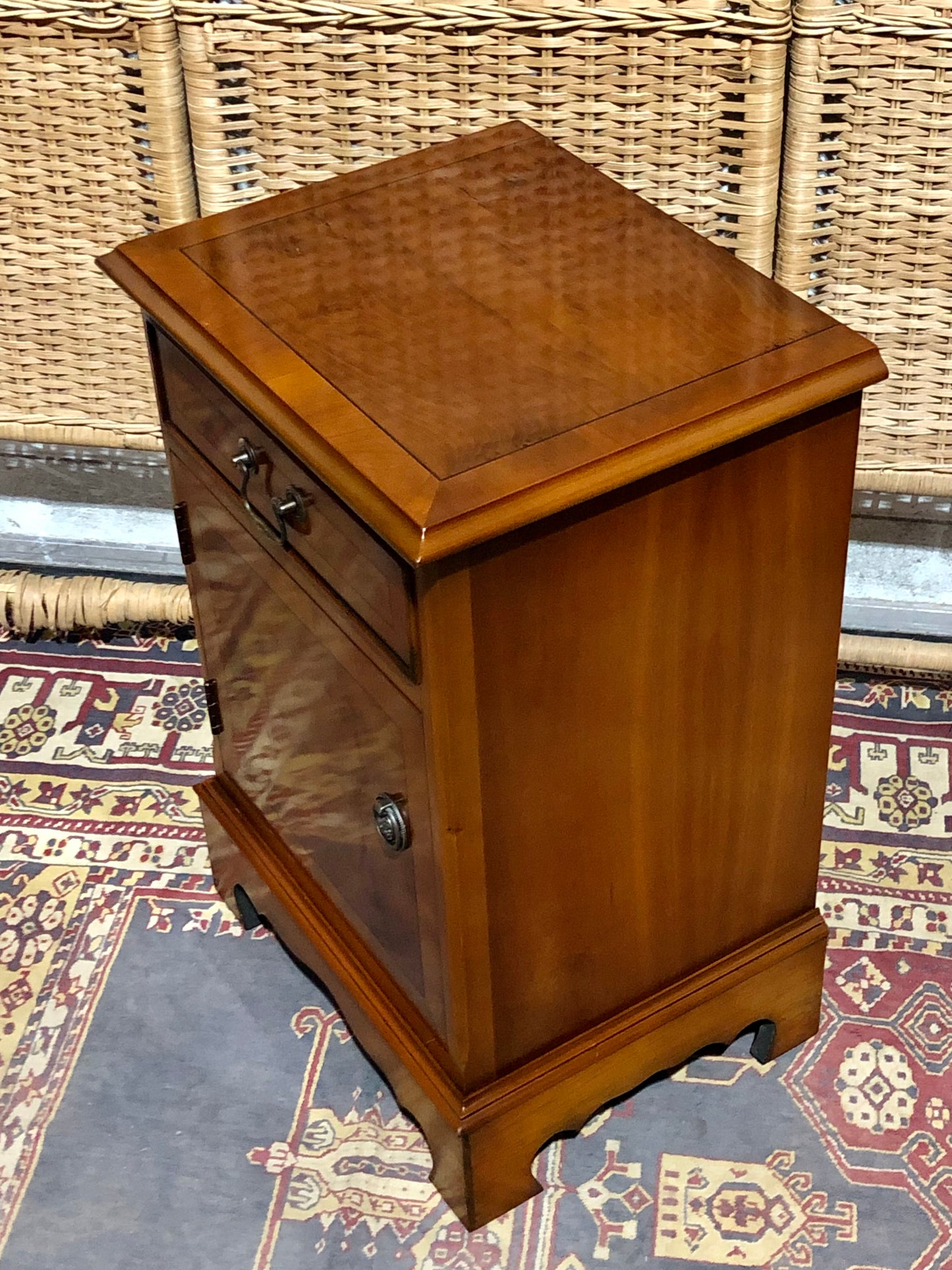 000587....Handsome Pair Of Vintage Yew Bedside Tables