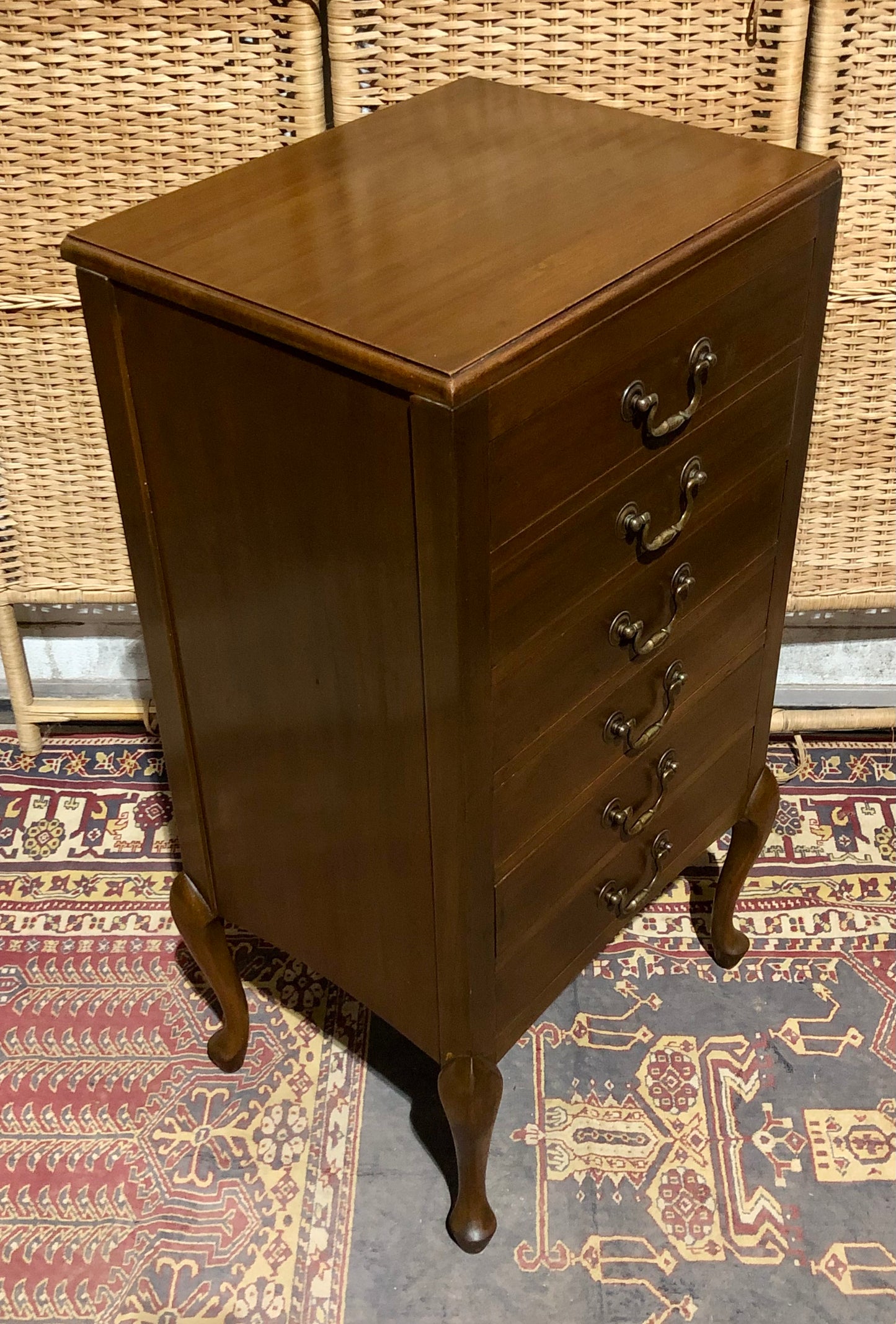 000582....Handsome Art Deco Style Music Chest / Cabinet