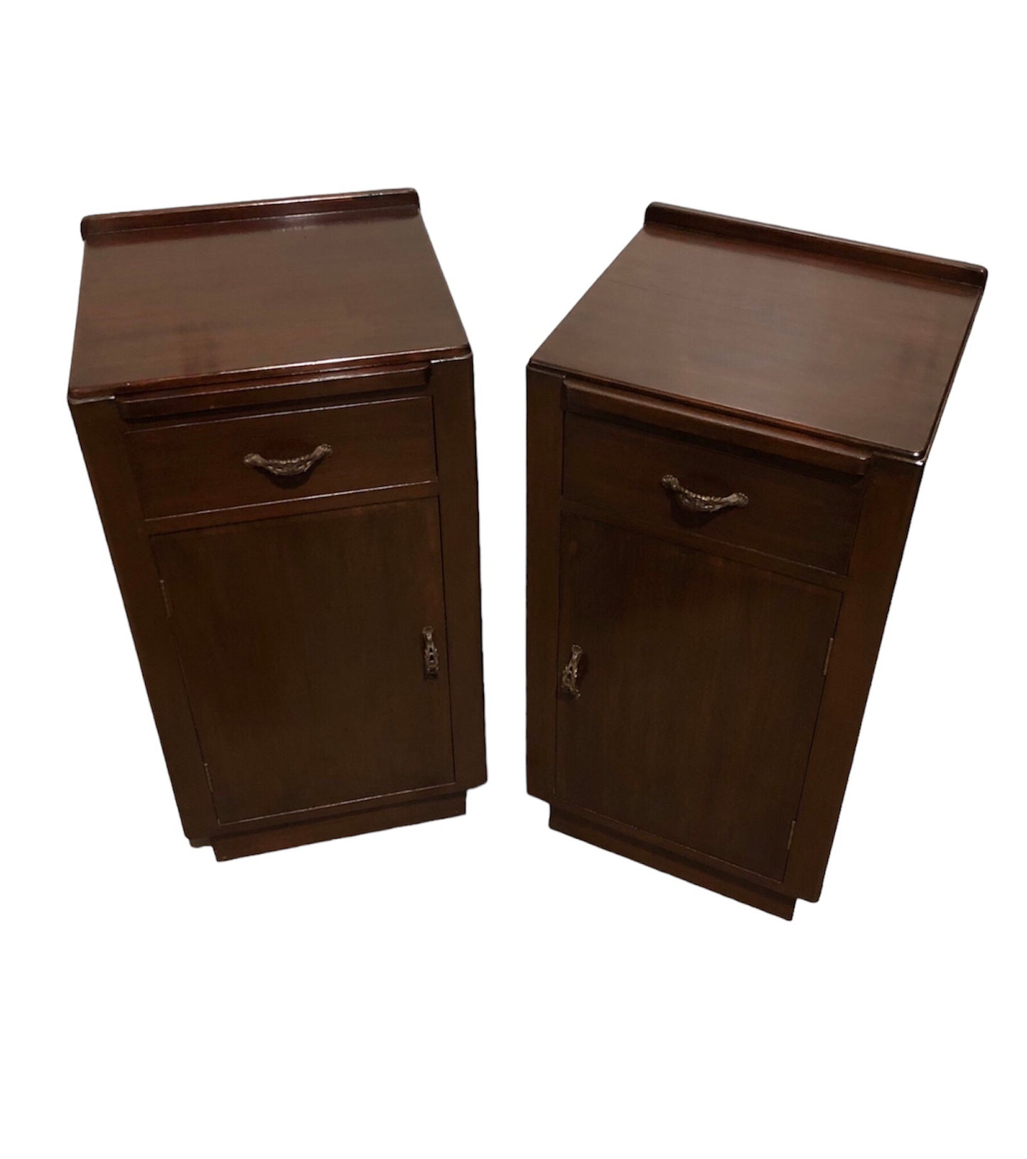 000767....Handsome Pair Of Art Deco Mahogany Bedside Tables / Bedside Cabinets ( sold )