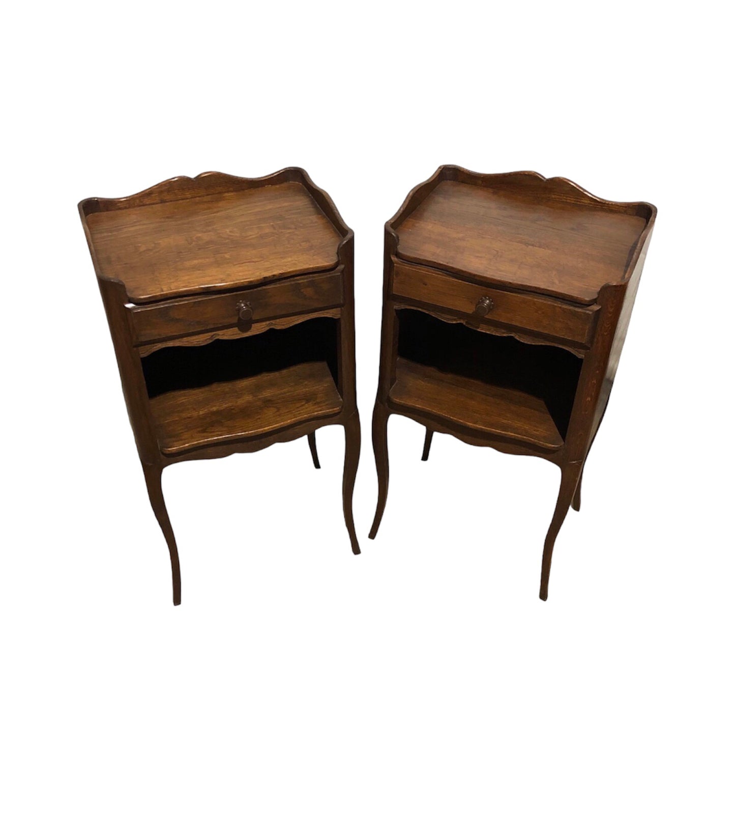 000766....Handsome Pair Of Antique French Oak Bedside Tables / Nightstands( sold )