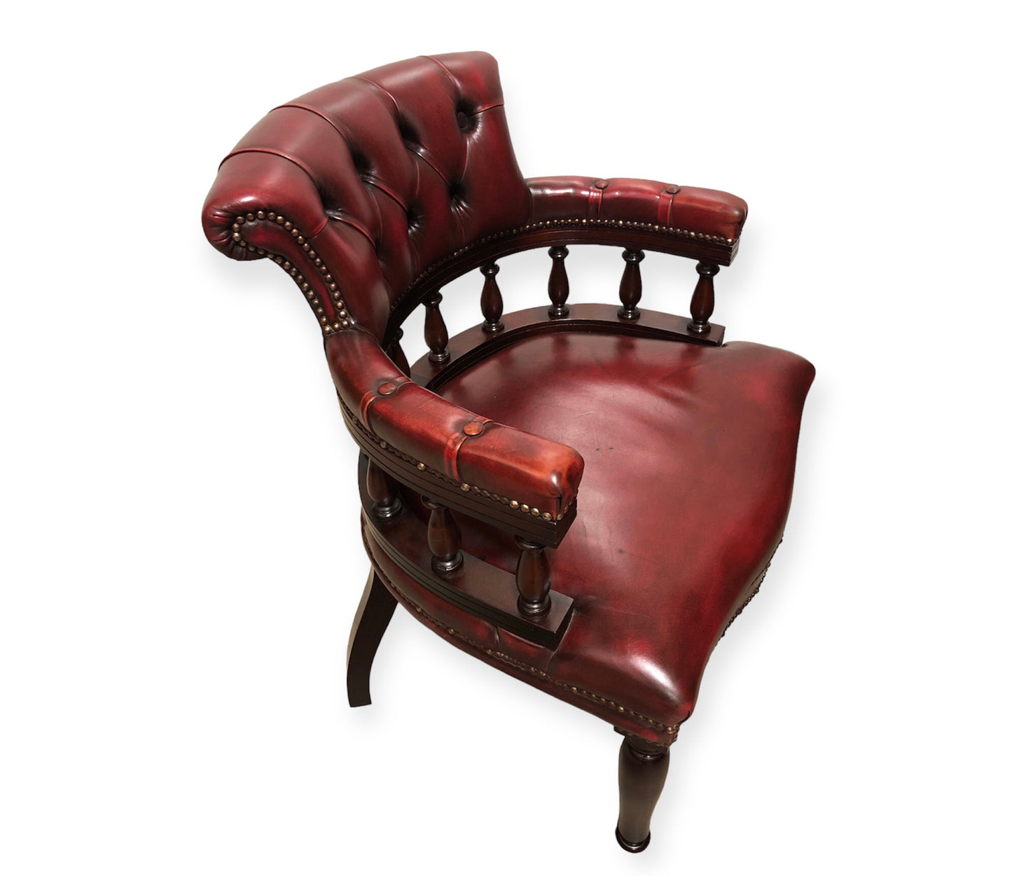 000724....Handsome Vintage Leather Chesterfield Style Captains Desk Chair ( sold )