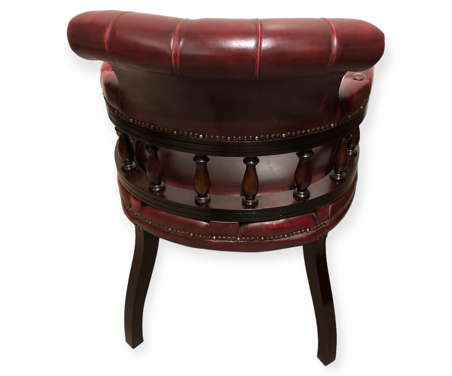 000724....Handsome Vintage Leather Chesterfield Style Captains Desk Chair ( sold )