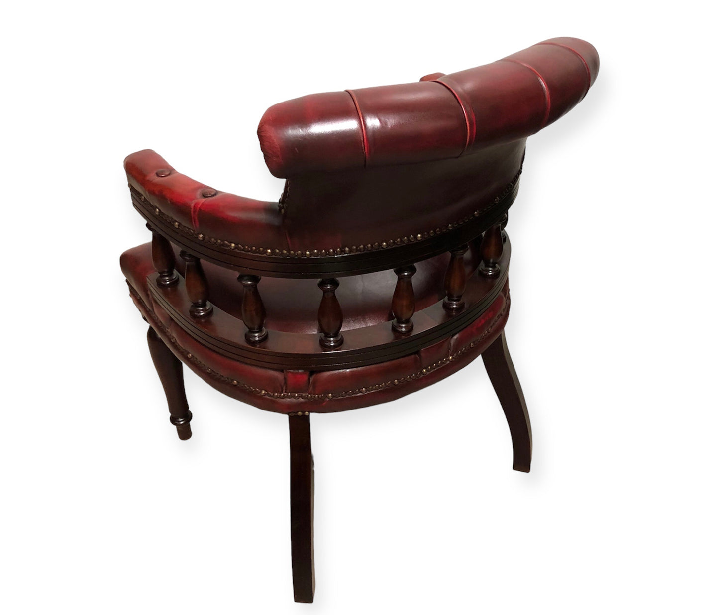 000724....Handsome Vintage Leather Chesterfield Style Captains Desk Chair ( sold )