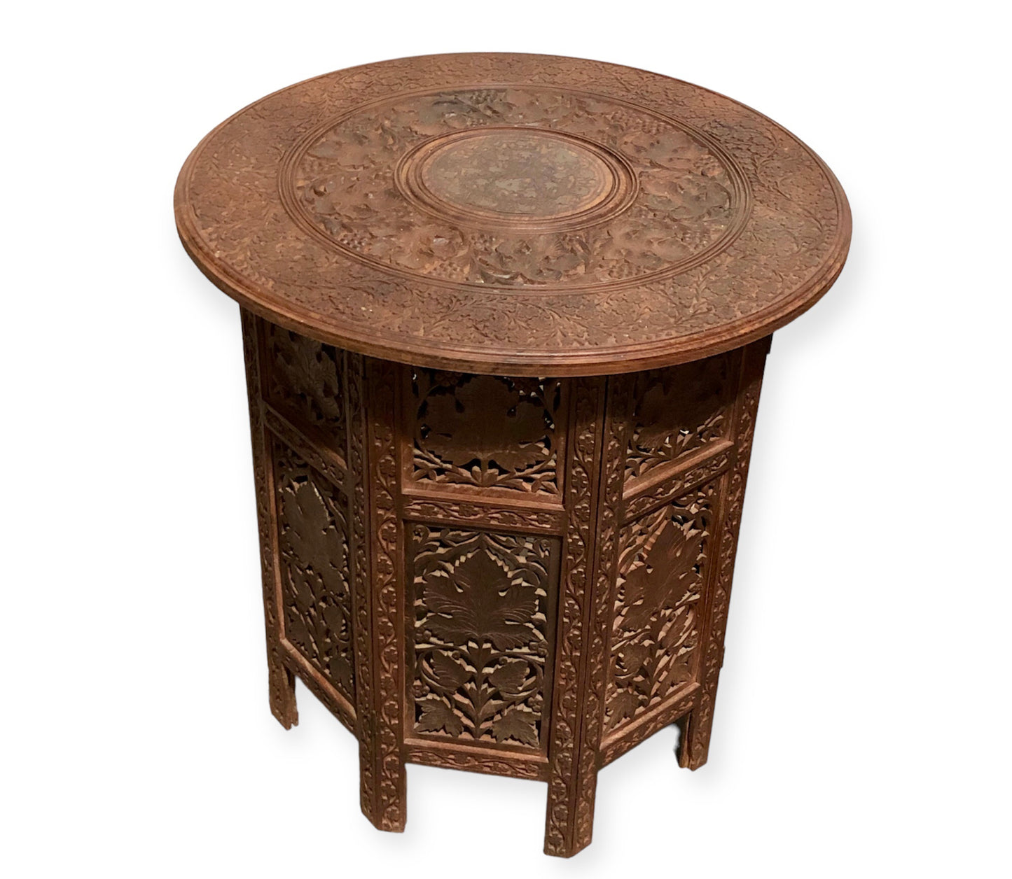 000711.... Handsome Vintage Indian Carved Hardwood Occasional Table