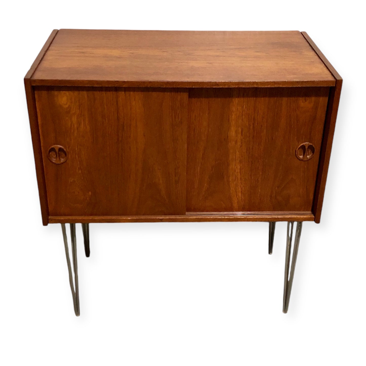 000687....Retro Teak Drinks Cabinet