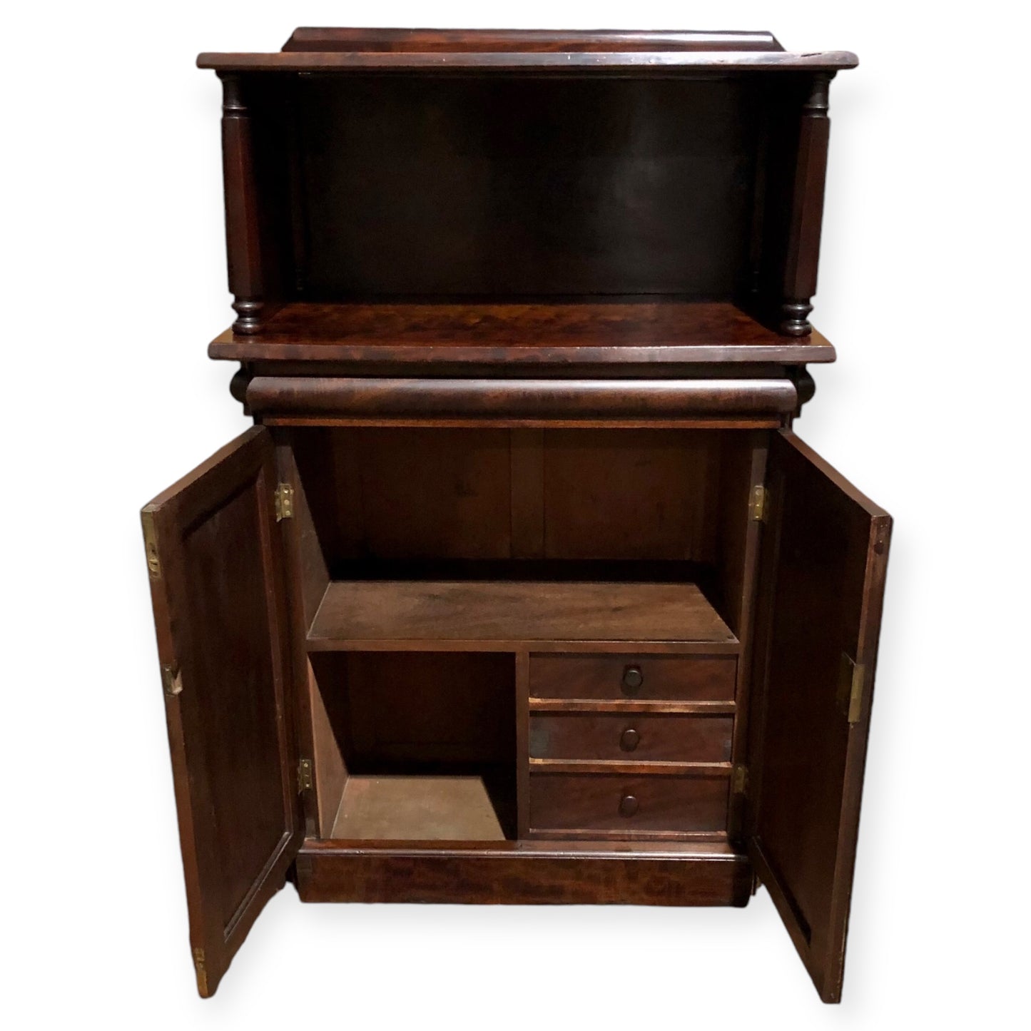 000681....Handsome Antique William IV Mahogany Chiffonier / Buffet
