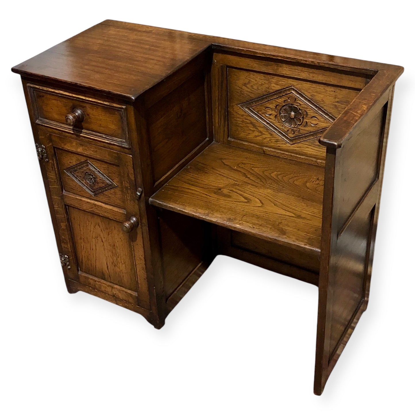 000679....Handsome Vintage Carved Oak Hall Seat