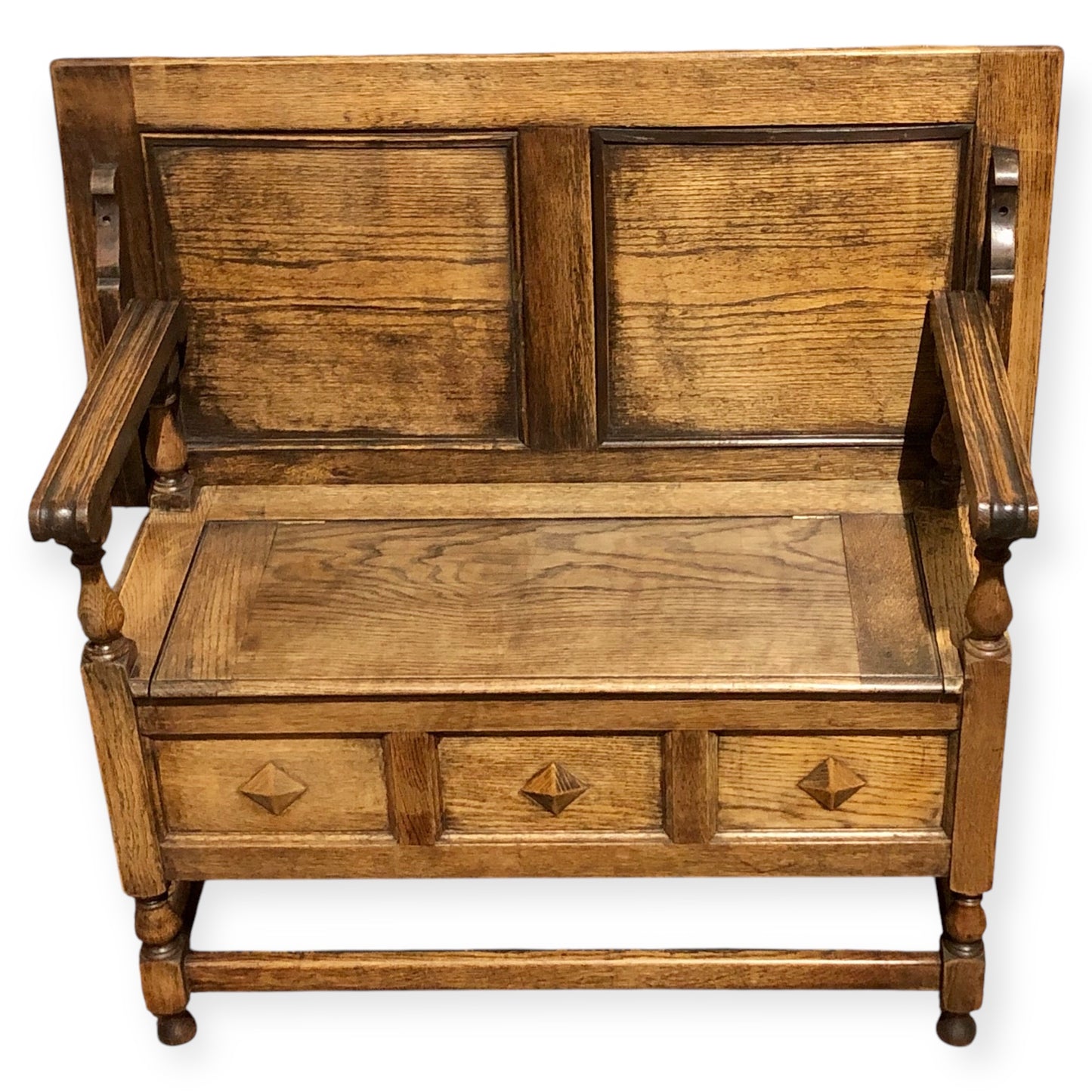 000670....Handsome Rustic Oak Monks Bench