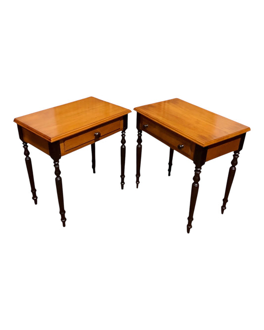 000671....Handsome Pair Of Vintage Bedside Tables Or Lamp Tables