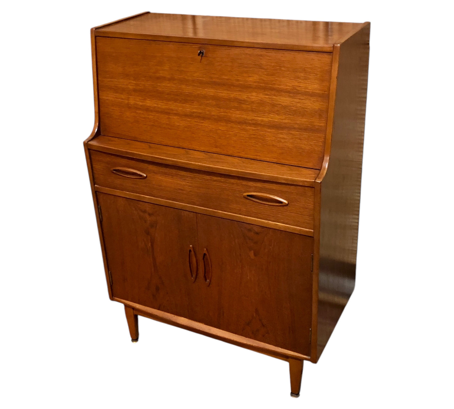 000654....Handsome Teak Mid Century Retro Bureau