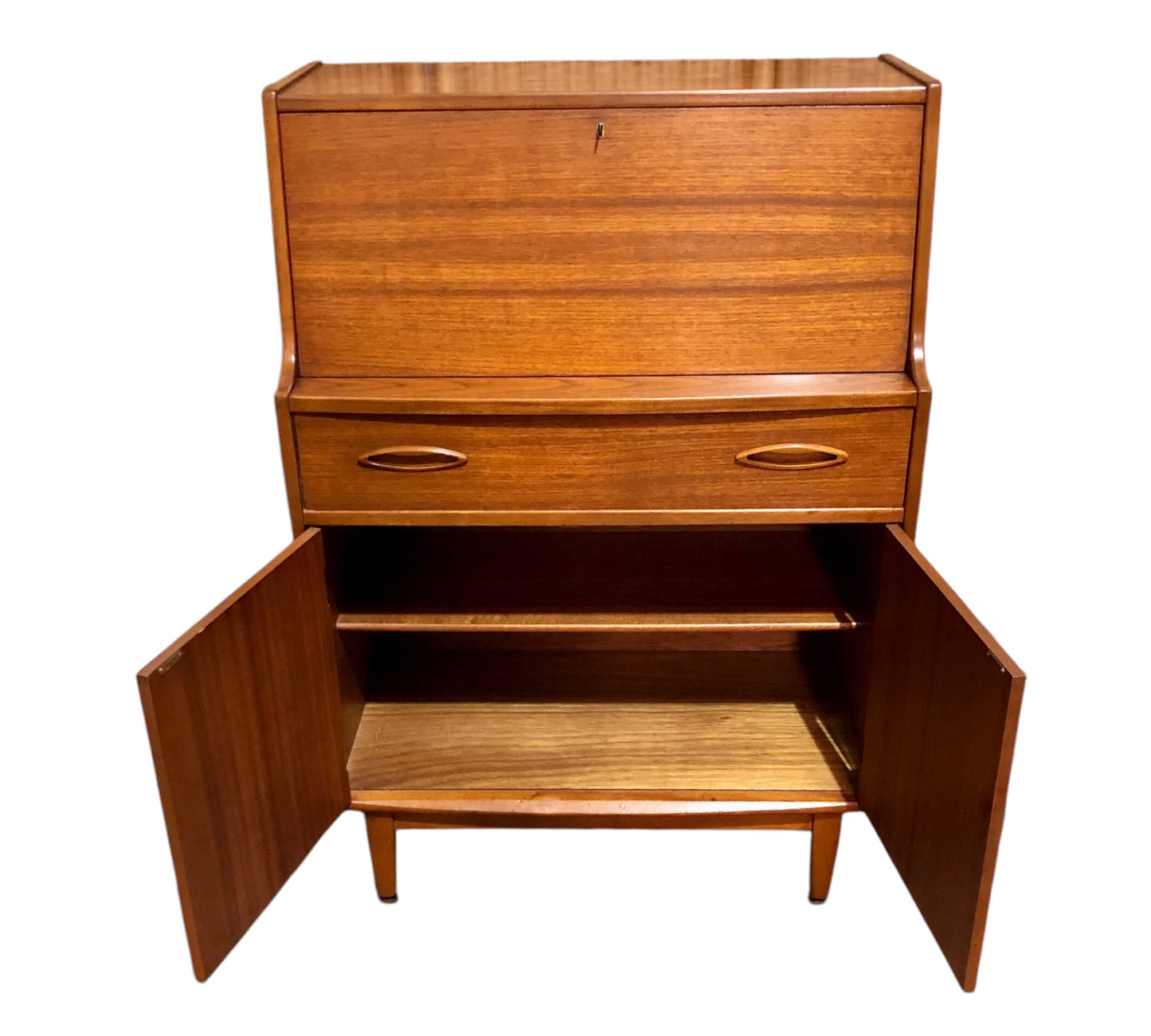 000654....Handsome Teak Mid Century Retro Bureau