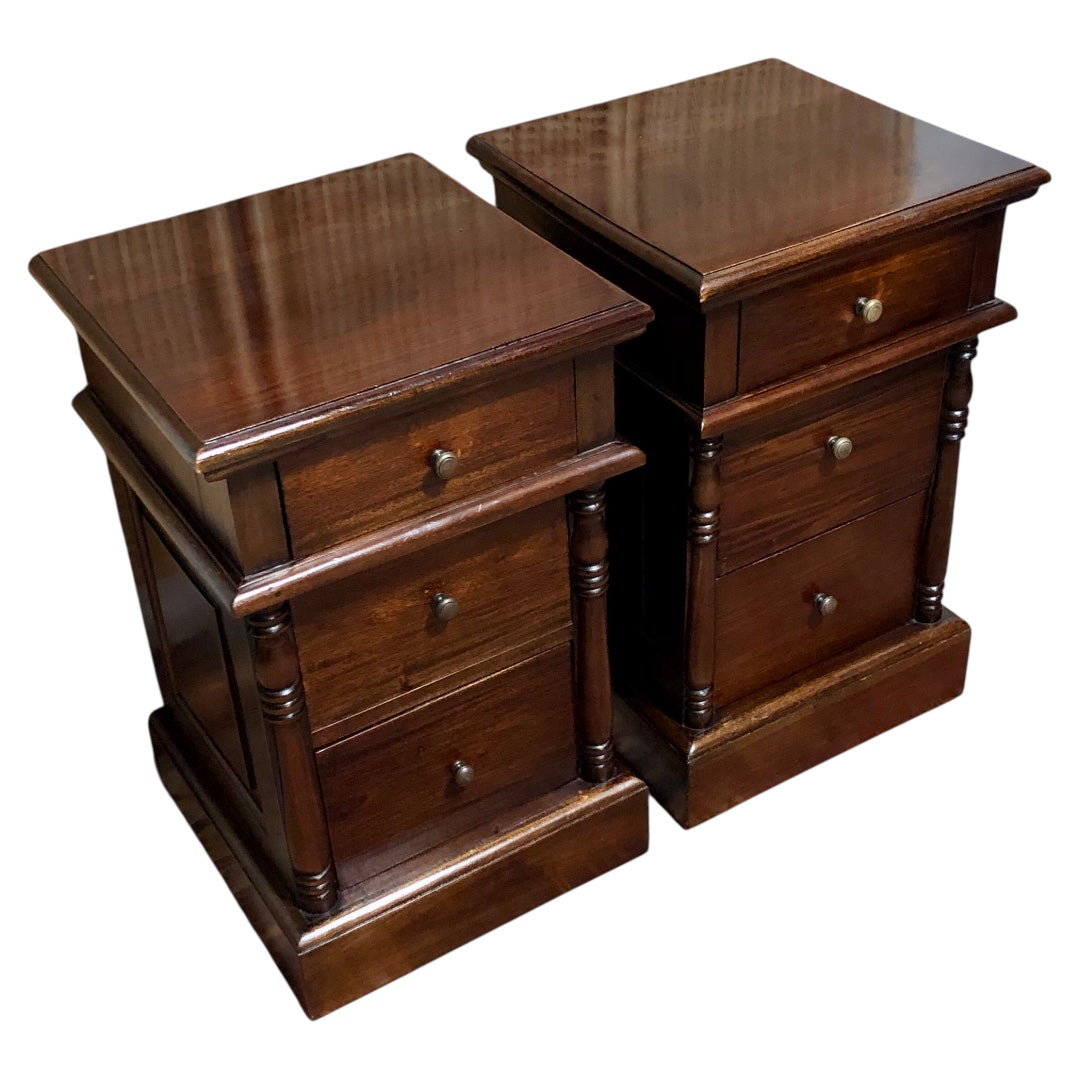 000638....Handsome Pair Of Vintage Bedside Chests ( sold )