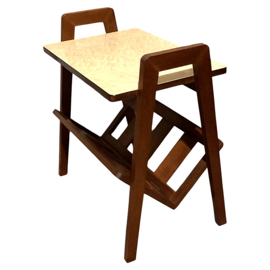 000590....Handsome Retro Teak Table With Magazine Rack