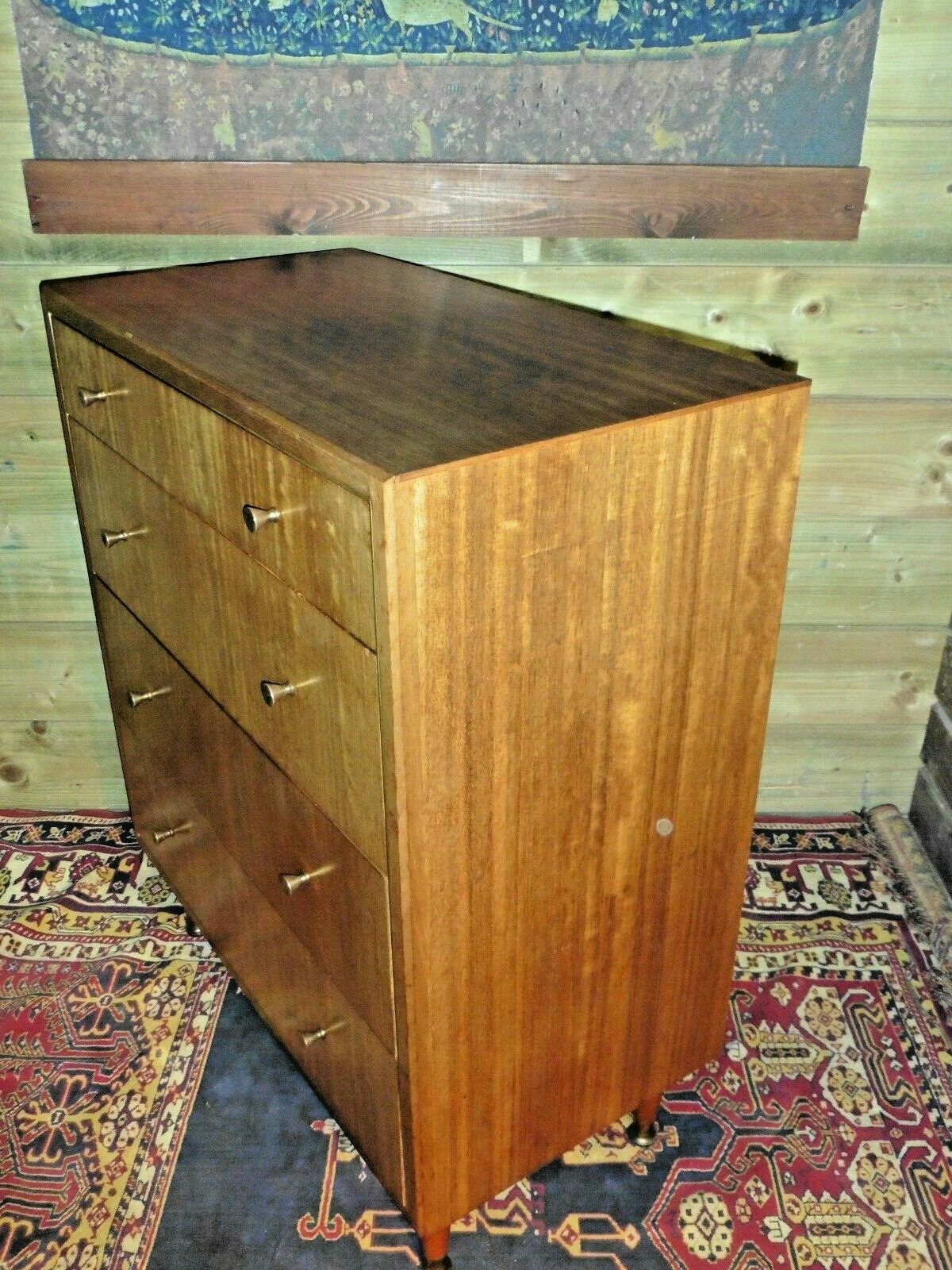 404.....Lovely Retro 4 Drawer Chest / Mid Century Modern Chest Of Drawers ( SOLD )