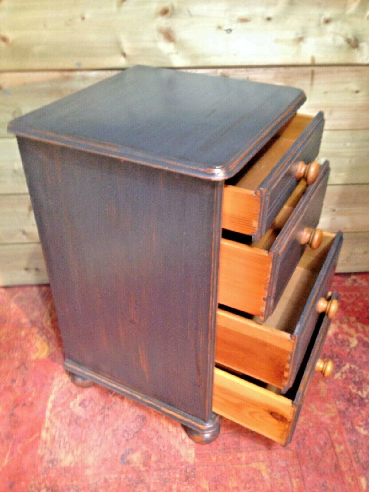 238.....Handsome Vintage Bedside Chests / Pair Of Vintage Bedside Tables ( SOLD )