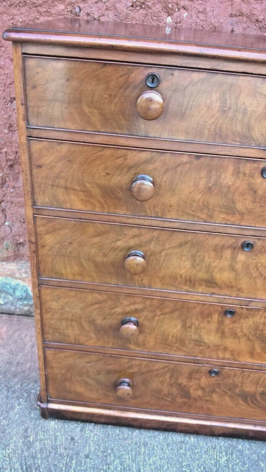 Good Quality Flame Mahogany Chest Antique Chest Drawers