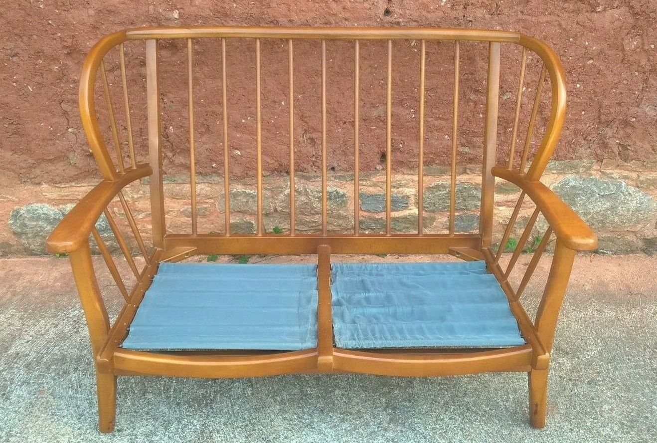Vintage Retro Sofa By Parker Knoll Stylish Retro Sofa