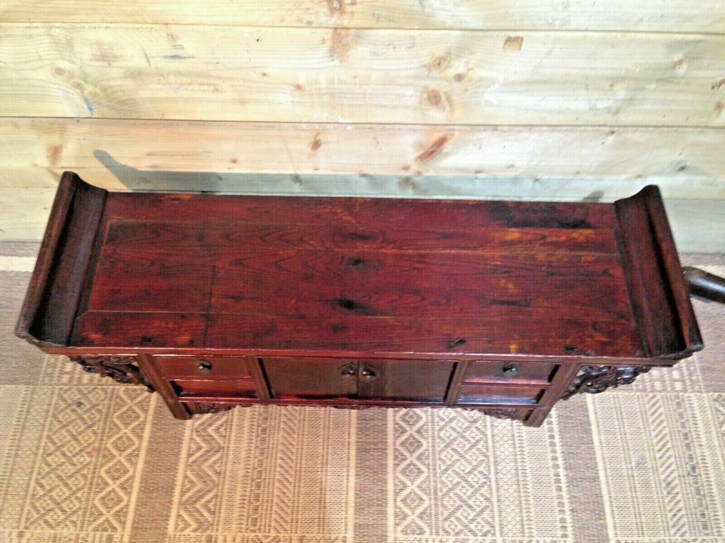 Gorgeous Small Oriental Altar Table.....Carved Oriental Stand