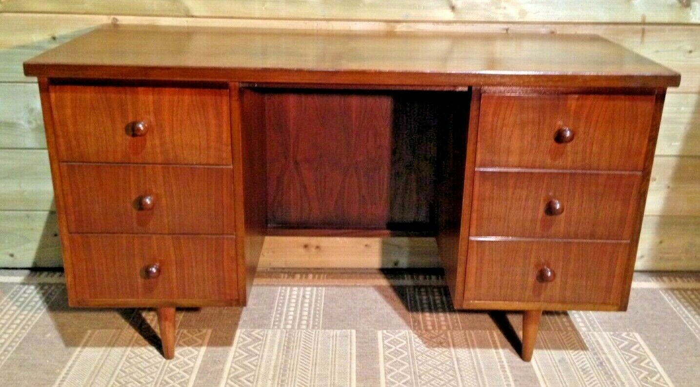 Retro Desk / Mid Century Modern Danish Style Desk