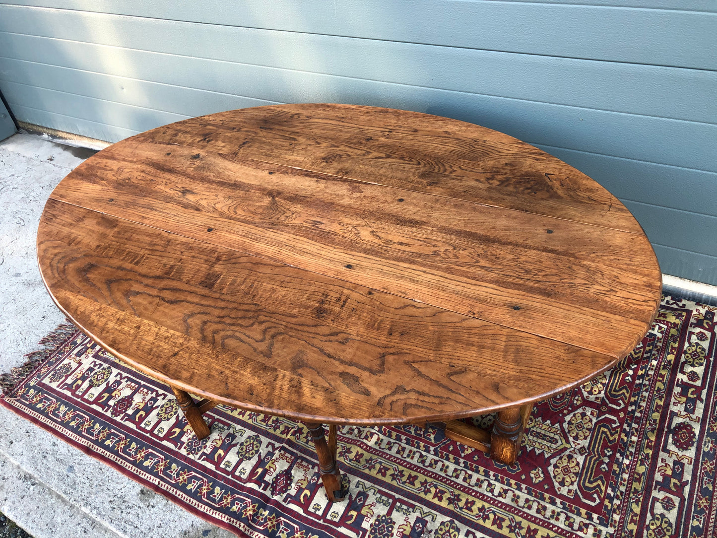 Gorgeous Oak Gateleg Coffee Table / Drop Leaf Coffee Table ( SOLD )