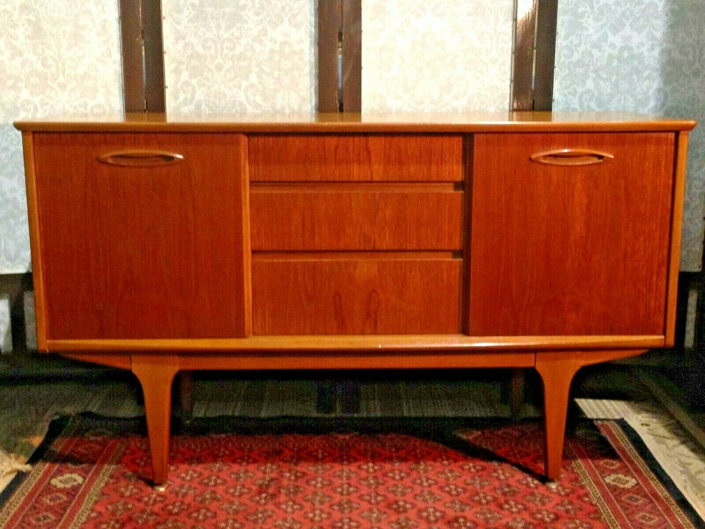 Retro Sideboard By Jentique / Compact Vintage Teak Sideboard