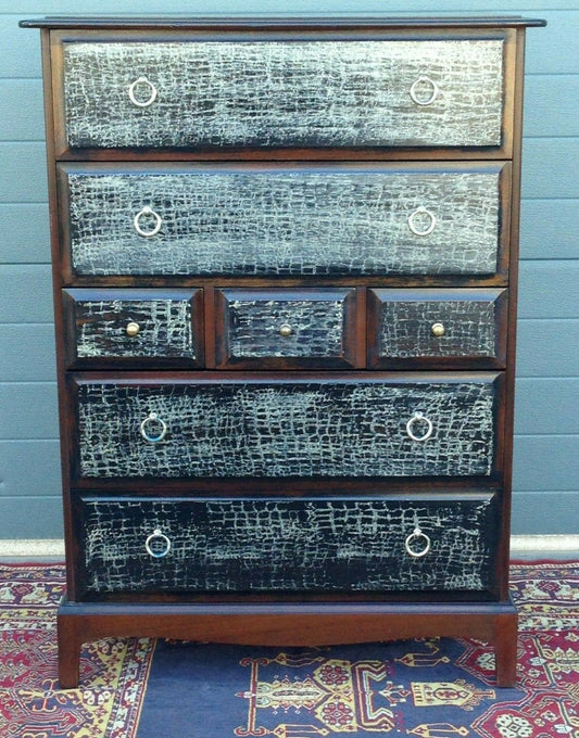 226.....Chest Of Drawers