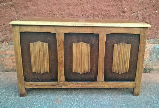 Vintage Oak Coffer / Linen Fold Blanket Box / Oak Chest