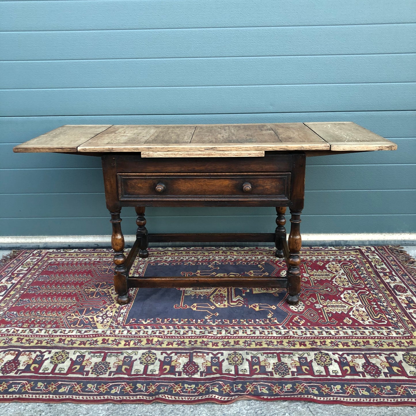 Lovely Rustic Oak Coffee Table / Vintage Extending Side Table ( SOLD )