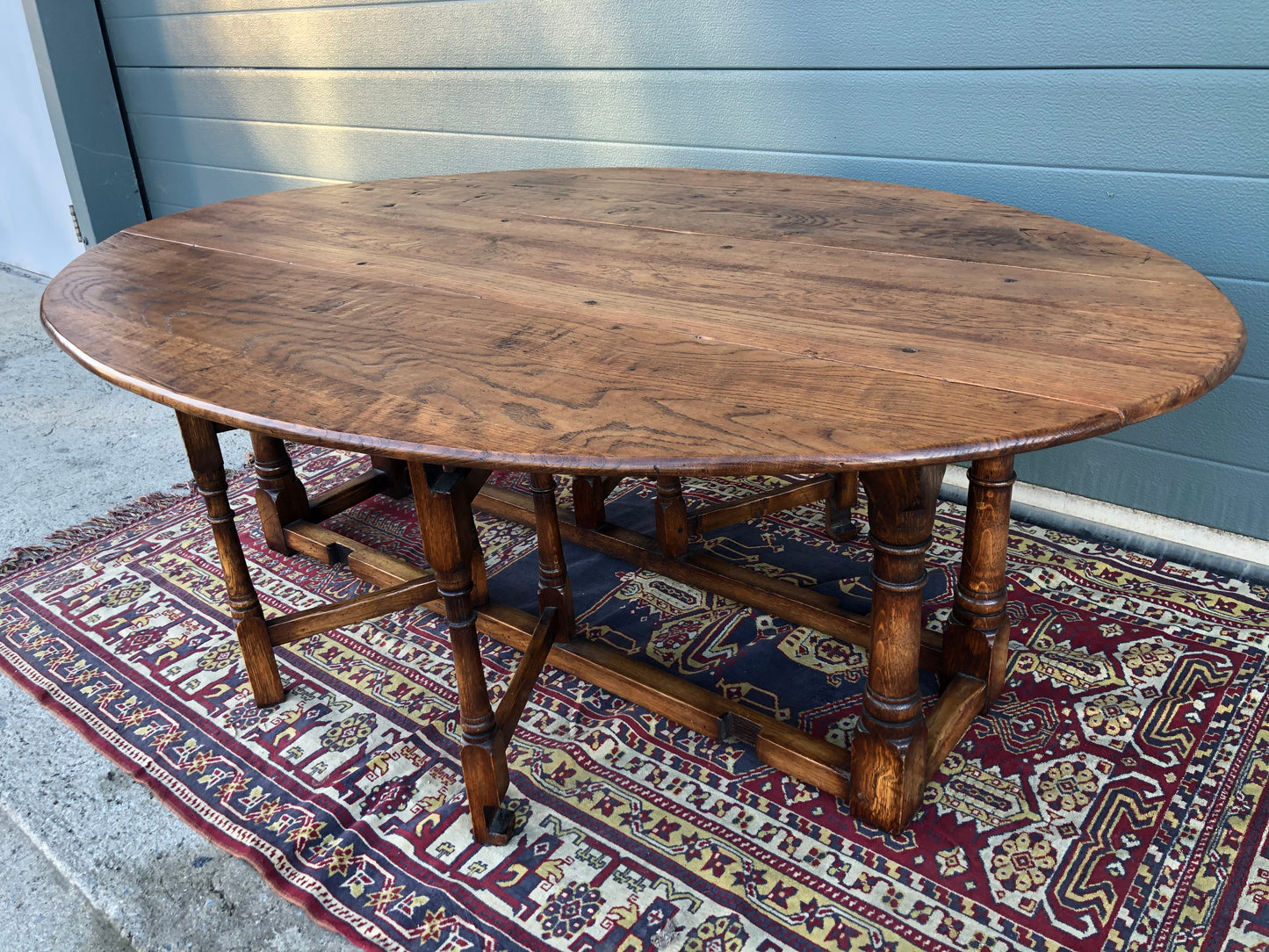 Gorgeous Oak Gateleg Coffee Table / Drop Leaf Coffee Table ( SOLD )
