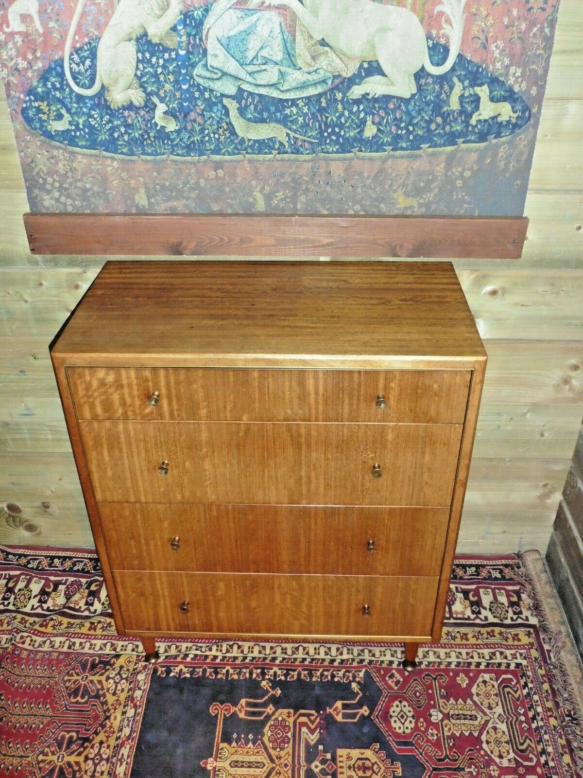 404.....Lovely Retro 4 Drawer Chest / Mid Century Modern Chest Of Drawers ( SOLD )
