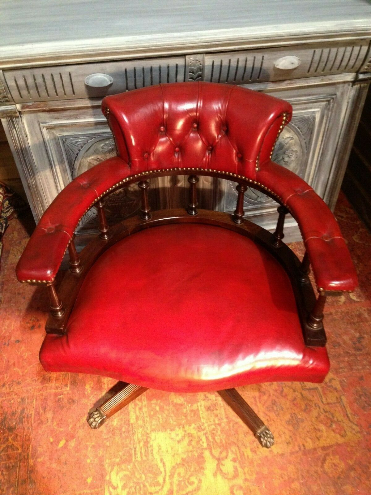 237.....Vintage Leather Captains Chair / Vintage Leather Revolving Desk Chair