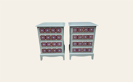 000969.....Stunning Pair Of Vintage Bedside Chests By Stag / Bedside Tables ( sold )