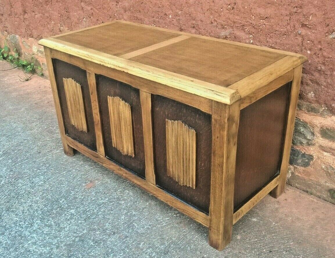 Vintage Oak Coffer / Linen Fold Blanket Box / Oak Chest