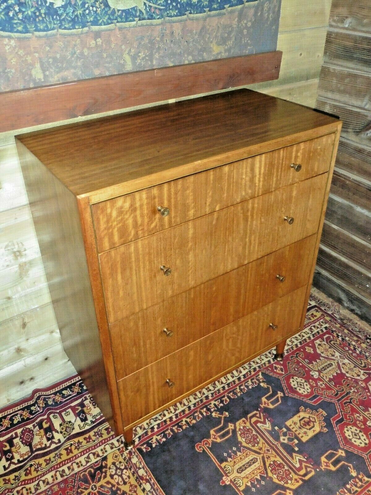 404.....Lovely Retro 4 Drawer Chest / Mid Century Modern Chest Of Drawers ( SOLD )