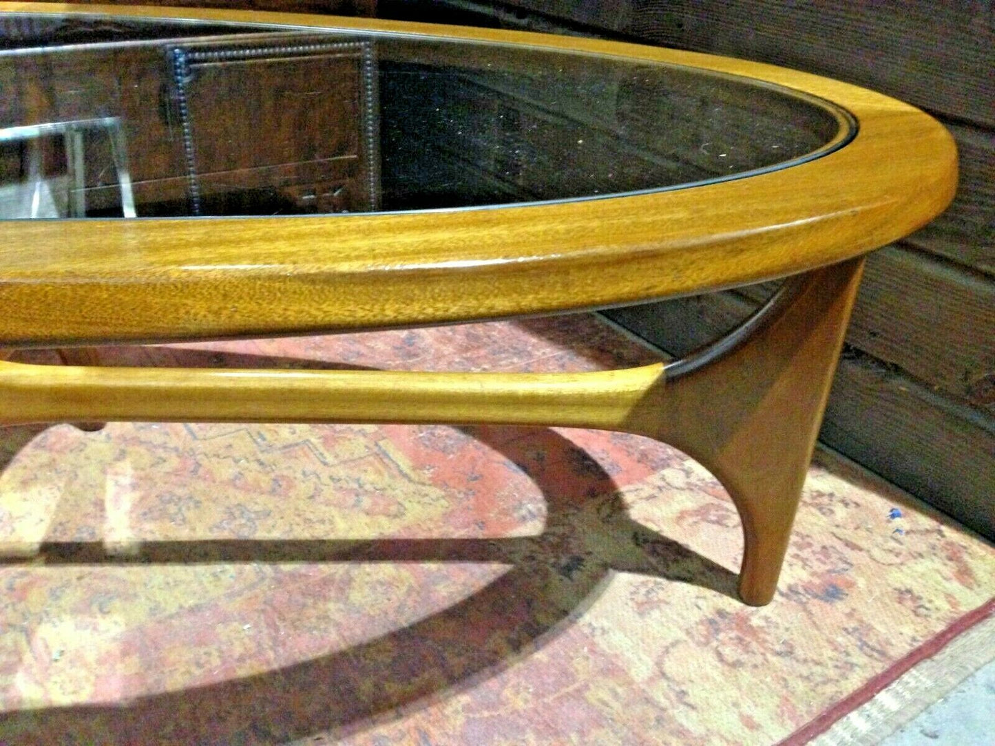 427.....Stateroom Retro Oval Coffee Table By Stonehill / Teak Retro Coffee Table